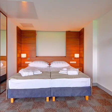 Hotell Skal Medi &