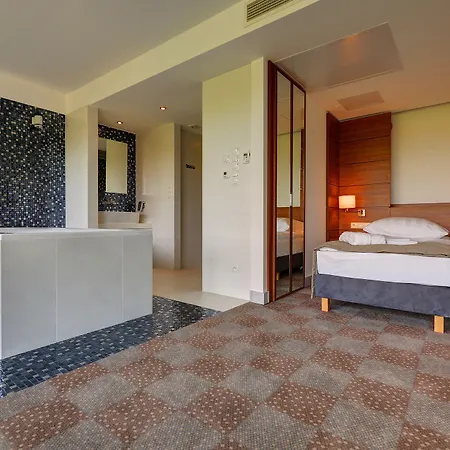Hotell Skal Medi & Ustronie Morskie