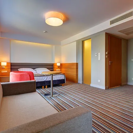 Skal Medi & 4* Ustronie Morskie