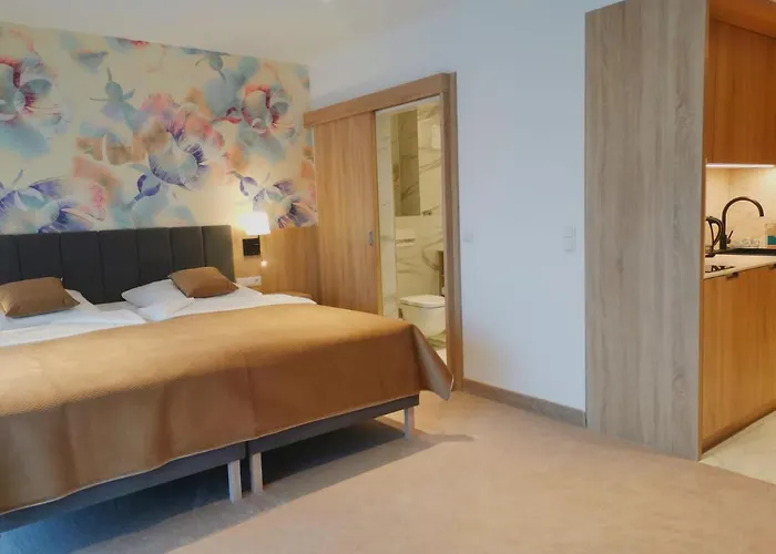 Hotel Skal Medi & Ustronie Morskie