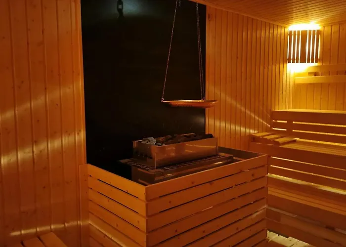 Hotel Skal Medi & 4*