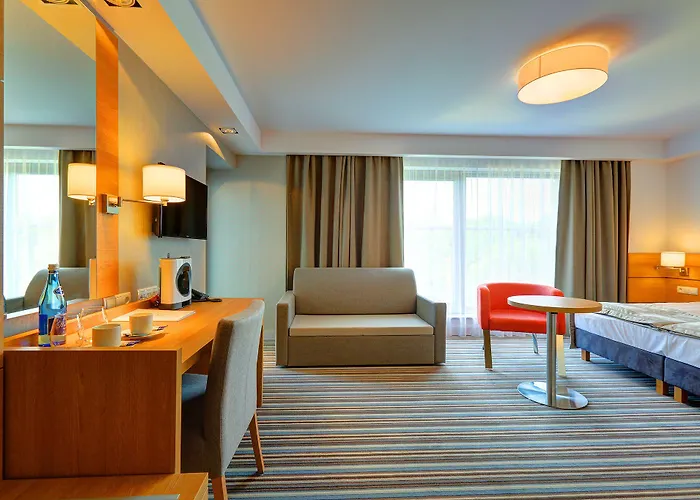 Hotel Skal Medi & 4*