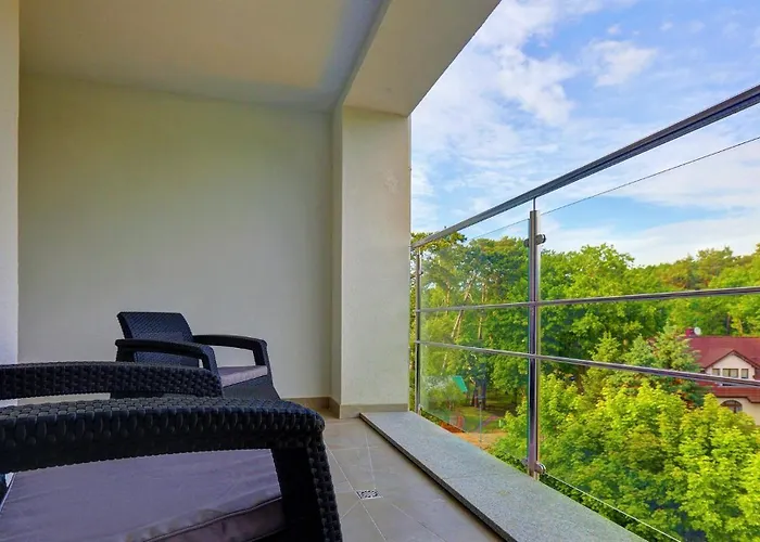 Skal Medi & ホテル ウストロニエ・モルスキエ