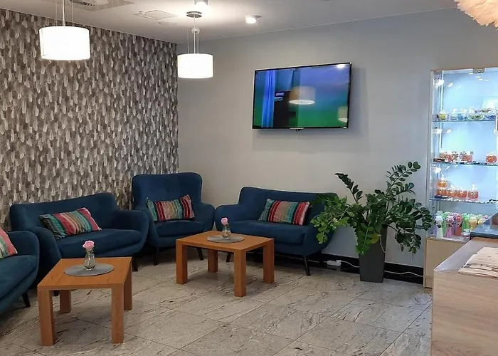 Skal Medi & ホテル