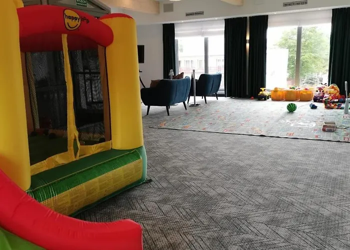 Hotel Skal Medi & 4*